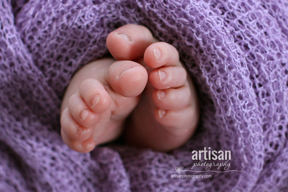 close up of little baby's toes