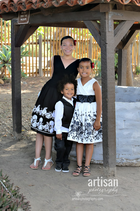 Old Town San Diego Anniversary party at Fiesta De Reyes couple portrait